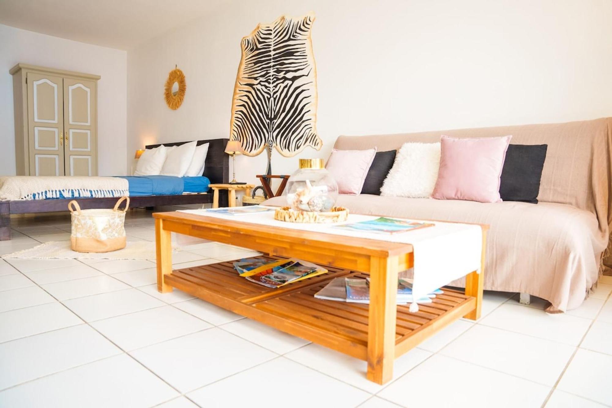 Jolie Studio Mont Vernon Residence Cul de Sac Buitenkant foto